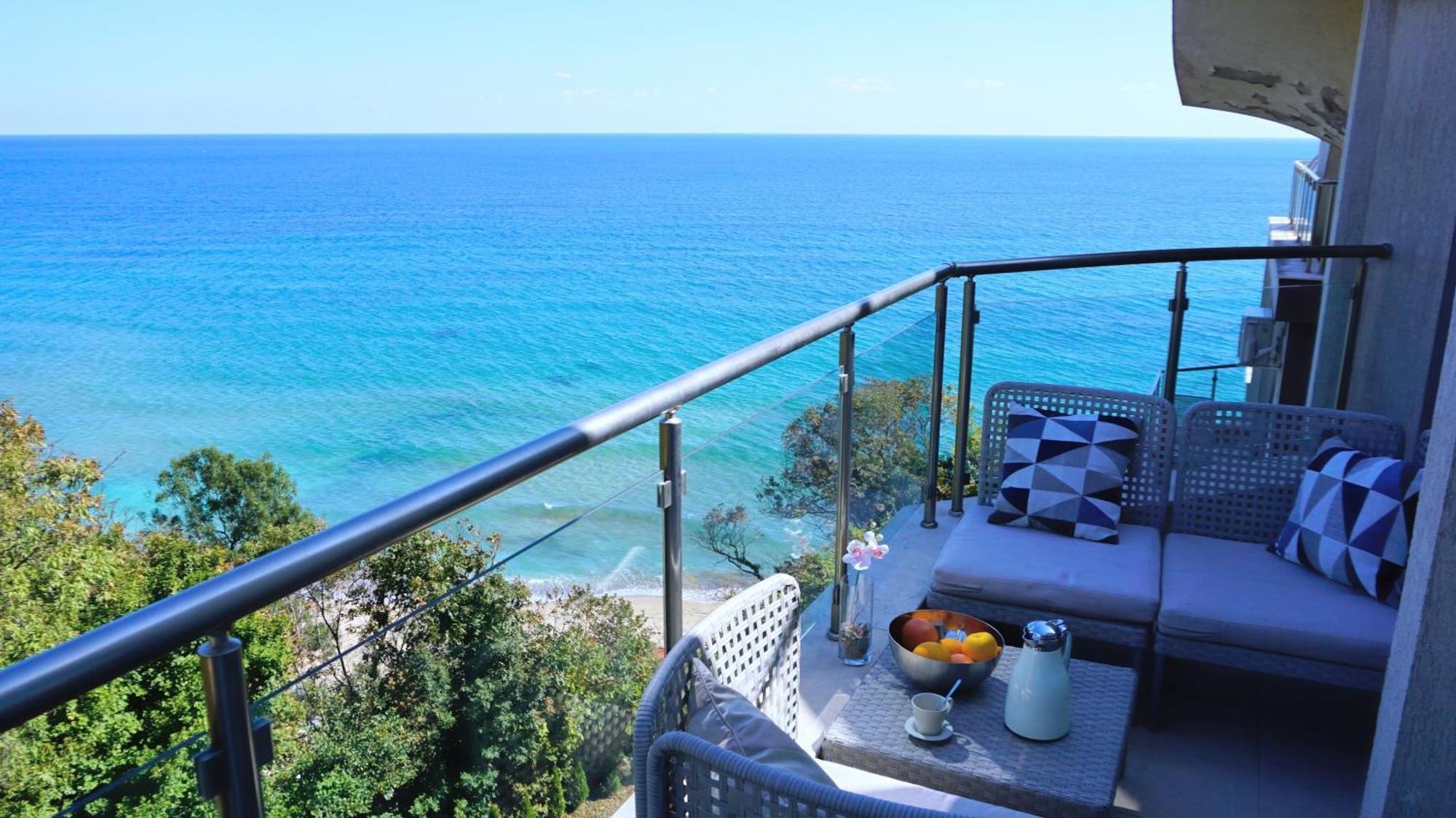 Апартаменти Бяла Клиф На Плажа - Apartments Byala Cliff First Line Exteriör bild