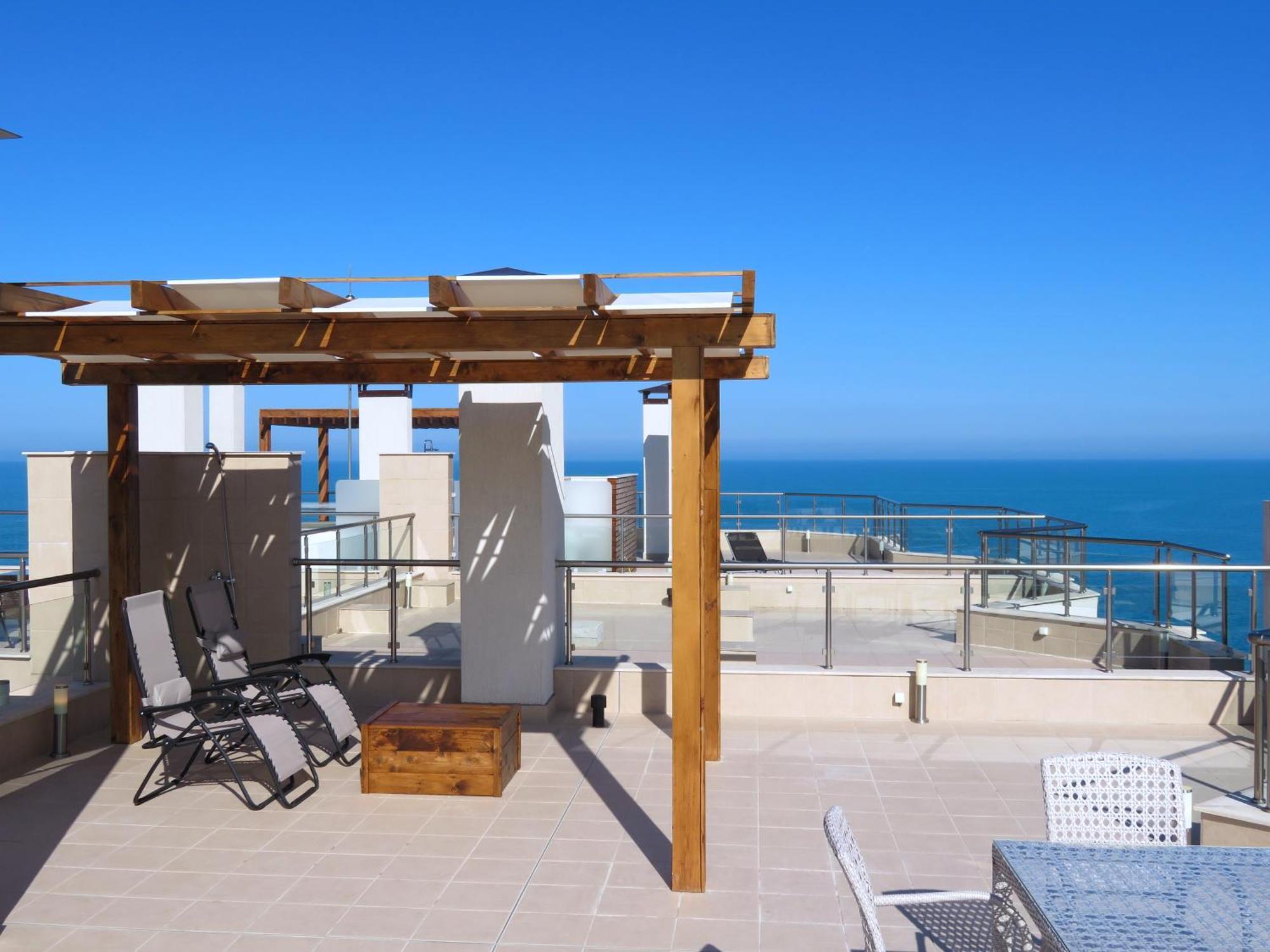 Апартаменти Бяла Клиф На Плажа - Apartments Byala Cliff First Line Rum bild